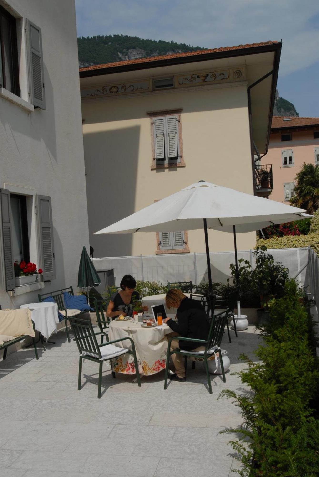 Albergo Al Sole Mezzolombardo Exterior photo
